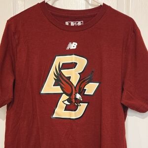 New Balance Boston College Eagles Large Graphic Tshirt Burgundy